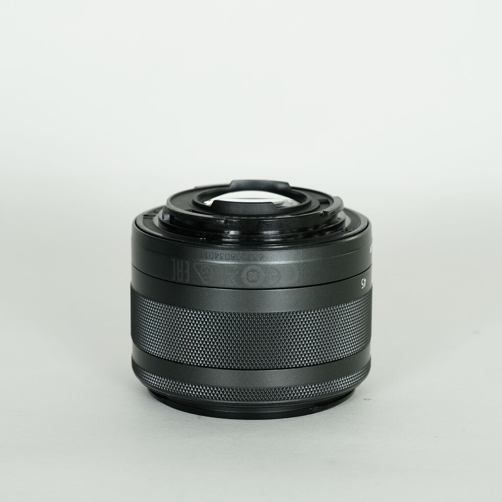 Canon EF-M15-45mm F3.5-6.3 IS STM