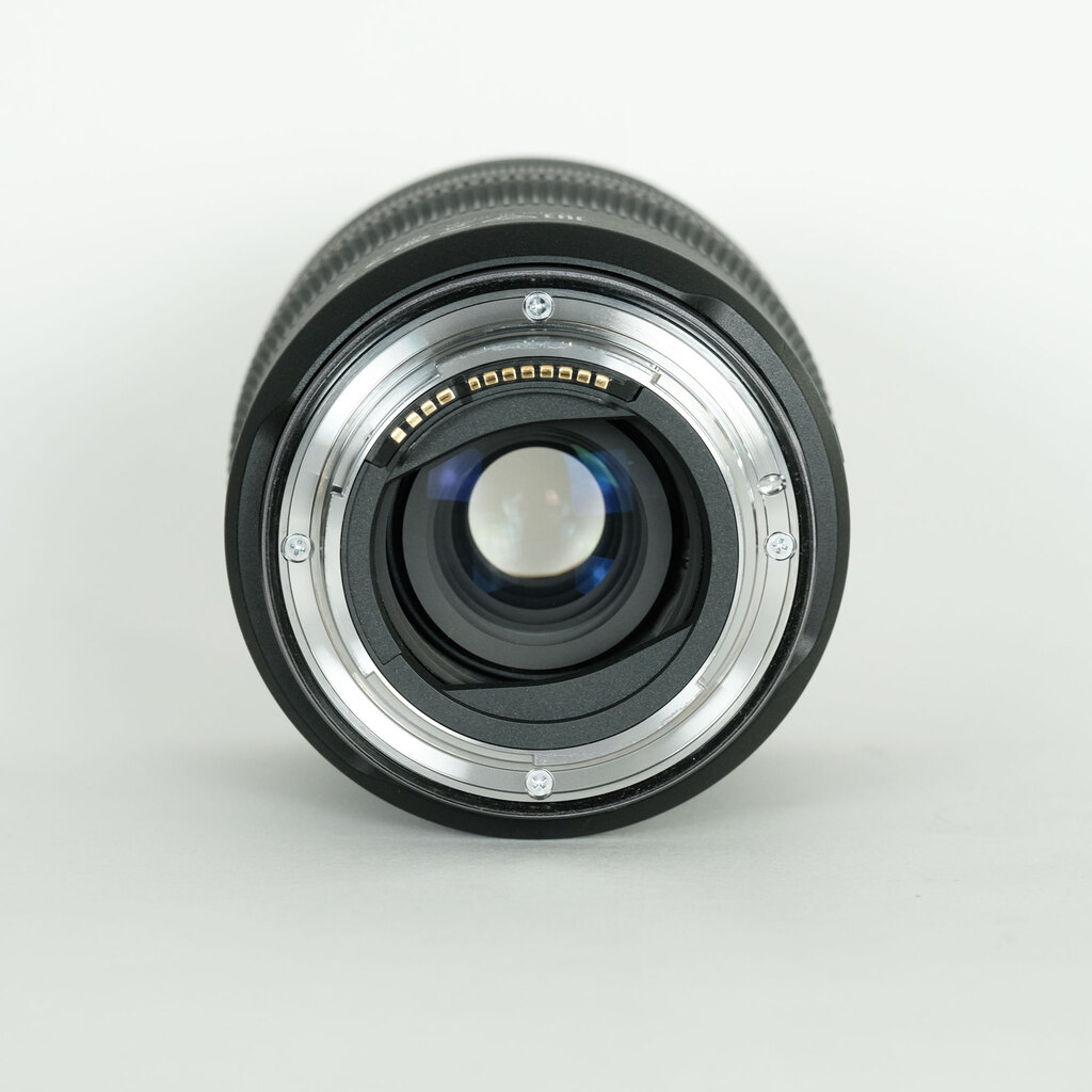 Canon RF14-35mm F4 L IS USM Canon RF14-35mm F4 L IS USM