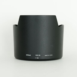 Nikon AF-S VR Micro-Nikkor 105mm f/2.8G IF-ED Nikon AF-S VR Micro-Nikkor 105mm f/2.8G IF-ED