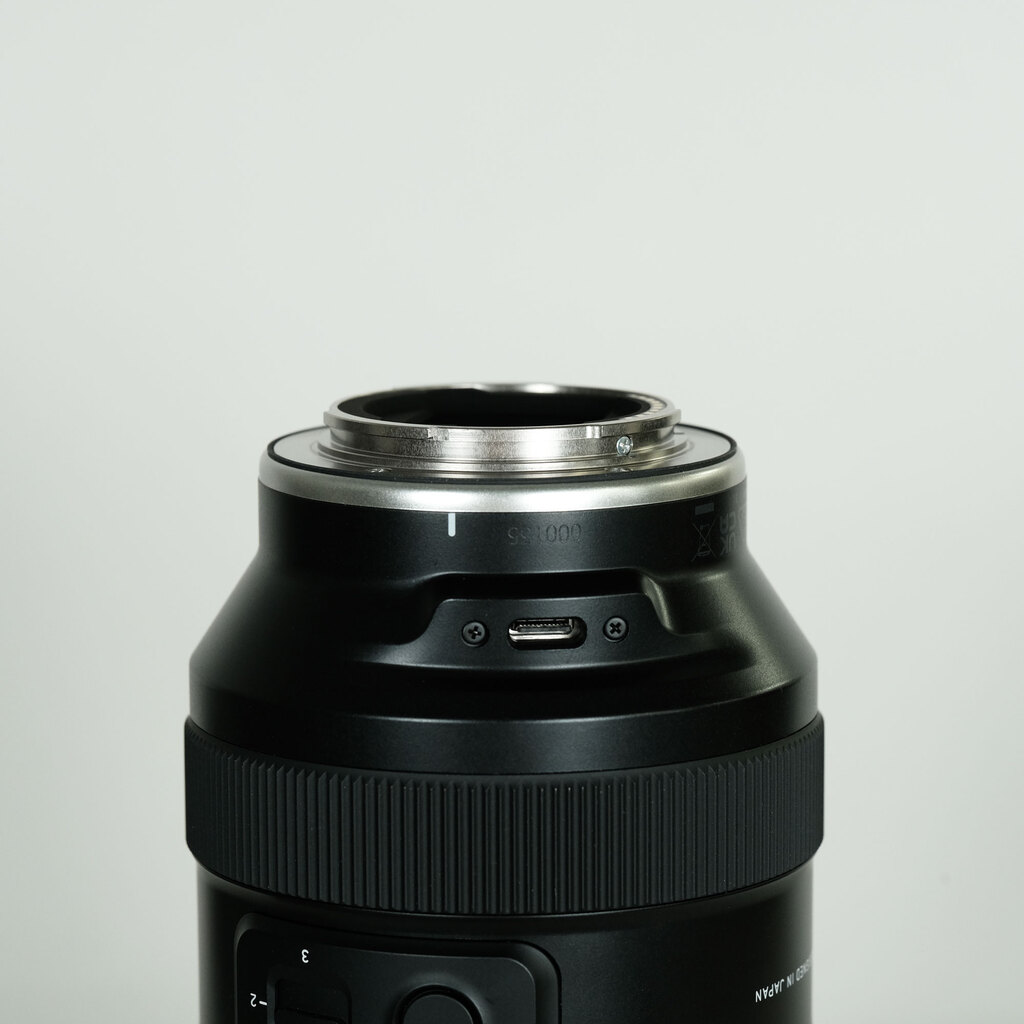 TAMRON 70-180mm F/2.8 Di III VC VXD G2（Model A065） [ソニーE用]