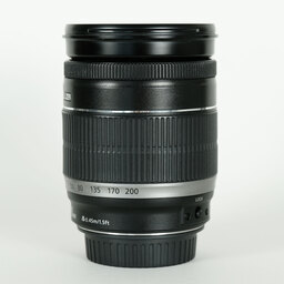 Canon EF-S18-200mm F3.5-5.6 IS