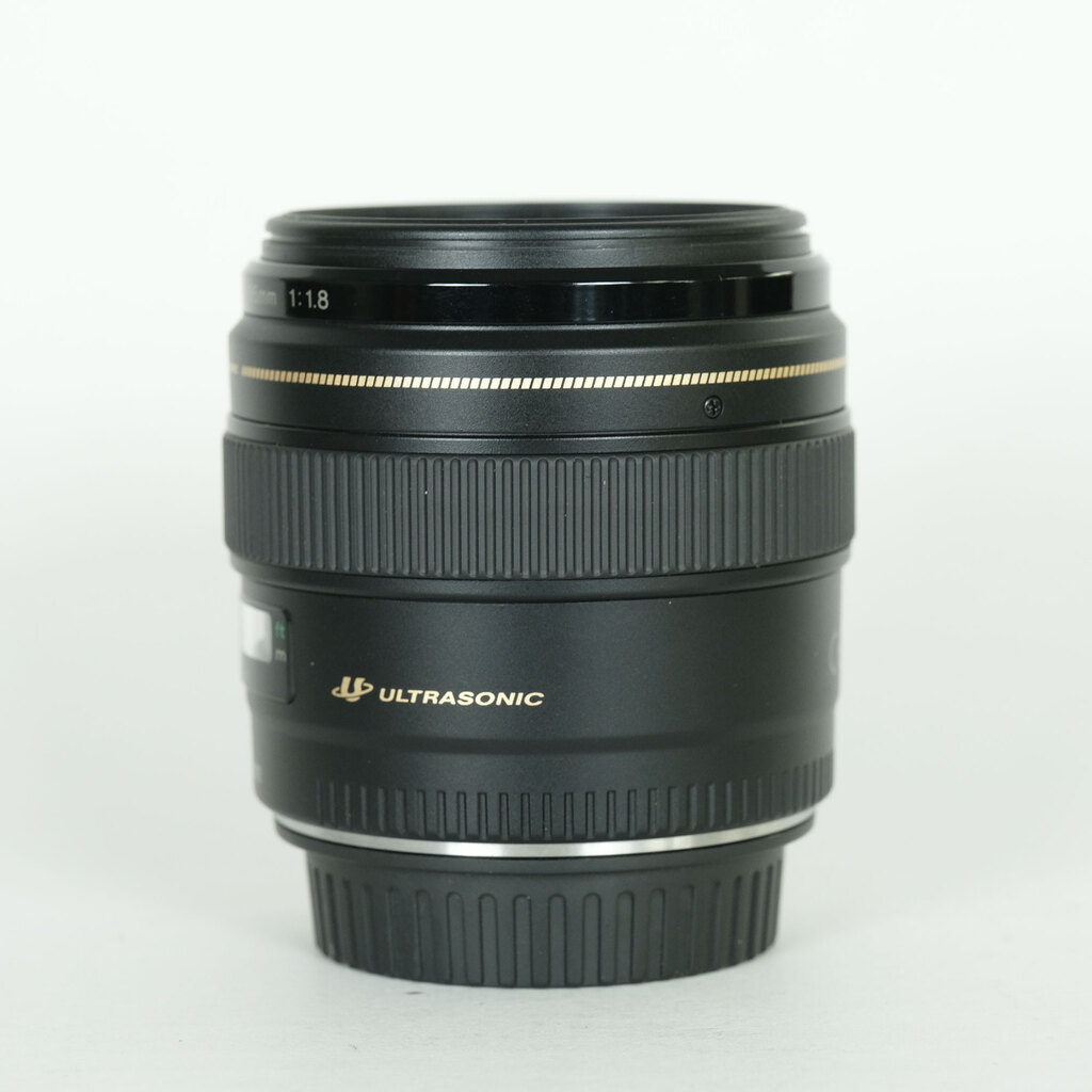 Canon EF85mm F1.8 USM Canon EF85mm F1.8 USM