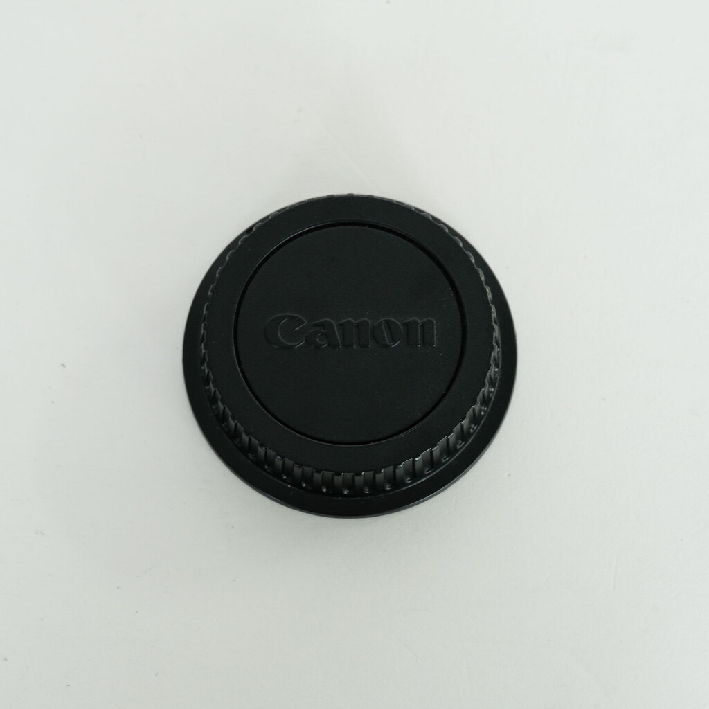 Canon EF100mm F2 USM Canon EF100mm F2 USM