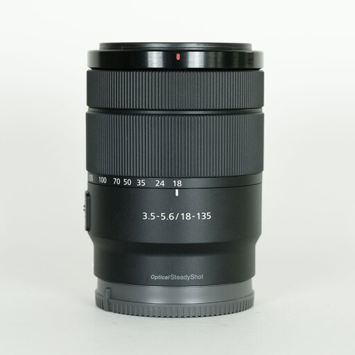 SONYズームレンズE18-135mmF3.5-5.6 OSS SEL18135 Sony APS-C E-mount 18–135 mm lens F3.5-5.6 OSS | SEL18135