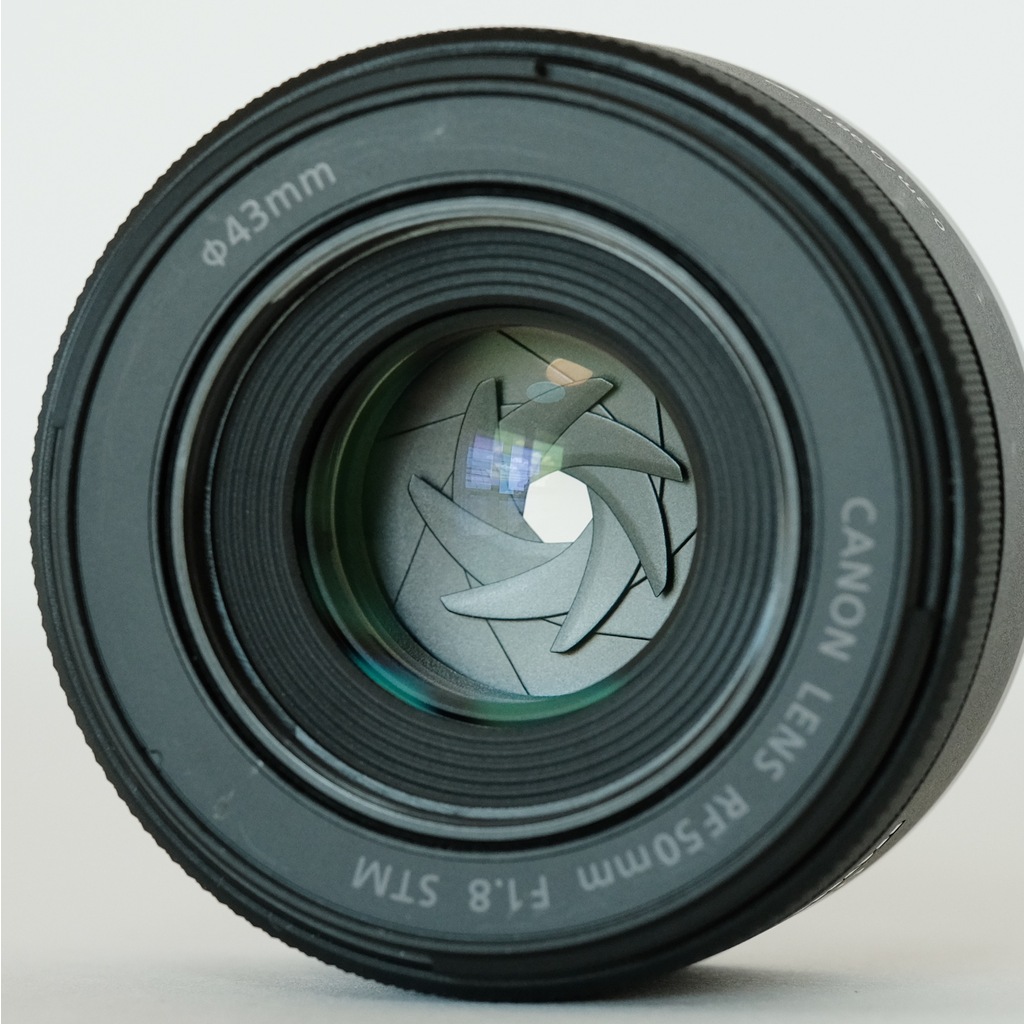 Canon RF50mm F1.8 STM