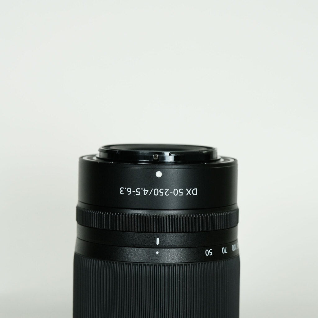 Nikon NIKKOR Z DX 50-250mm f/4.5-6.3 VR Nikon NIKKOR Z DX 50-250mm f/4.5-6.3 VR