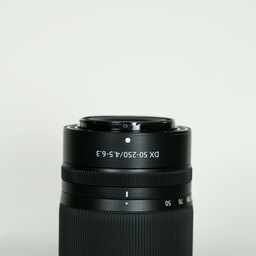 Nikon NIKKOR Z DX 50-250mm f/4.5-6.3 VR Nikon NIKKOR Z DX 50-250mm f/4.5-6.3 VR
