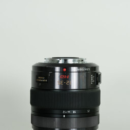 Panasonic LUMIX G X VARIO 12-35mm / F2.8 ASPH. / POWER O.I.S. Panasonic LUMIX G X VARIO 12-35mm / F2.8 ASPH. / POWER O.I.S.