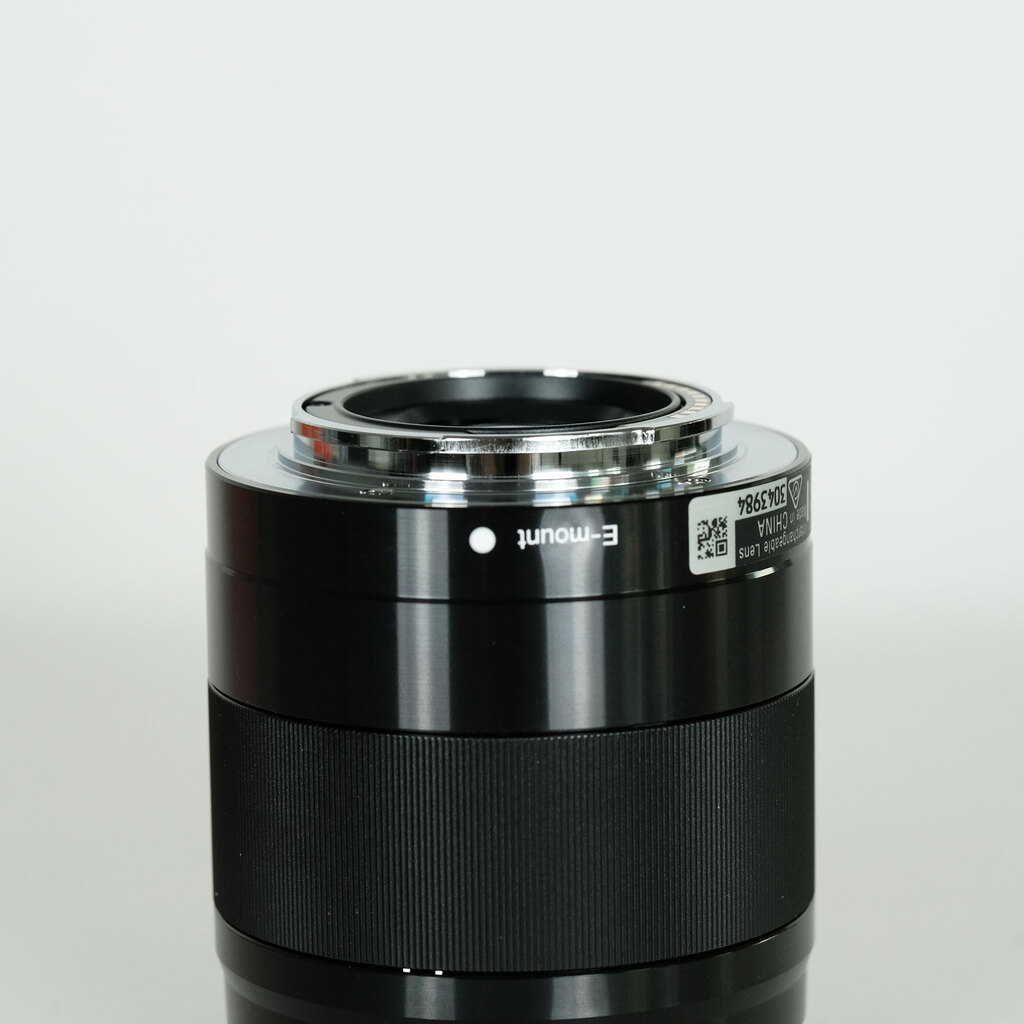 【最終値下げ/美品】SONY E 50mm F1.8 OSS レンズ 新品)SONY (ソニー) E 50mm F1.8 OSS SEL50F18 ブラック（商品ID