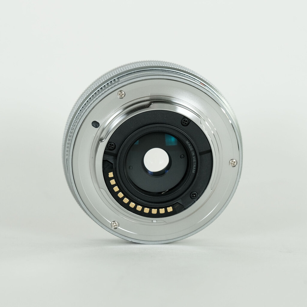 OLYMPUS M.ZUIKO DIGITAL ED 14-42mm F3.5-5.6 EZ シルバー OLYMPUS M.ZUIKO DIGITAL ED 14-42mm F3.5-5.6 EZ シルバー