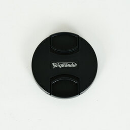 Voigtlander MACRO APO-LANTHAR 110mm F2.5 E-mount(ソニーE用) Voigtlander MACRO APO-LANTHAR 110mm F2.5 E-mount(ソニーE用)