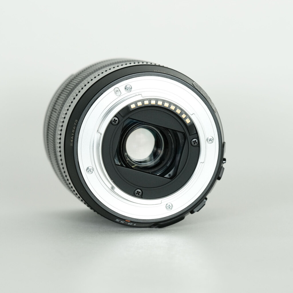 FUJIFILM XF18-55mmF2.8-4 R LM OIS FUJIFILM XF18-55mmF2.8-4 R LM OIS