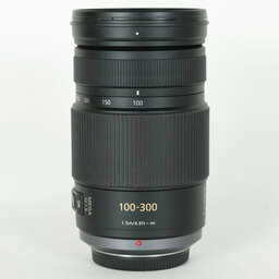 Panasonic LUMIX G VARIO 100-300mm / F4.0-5.6 / POWER O.I.S.