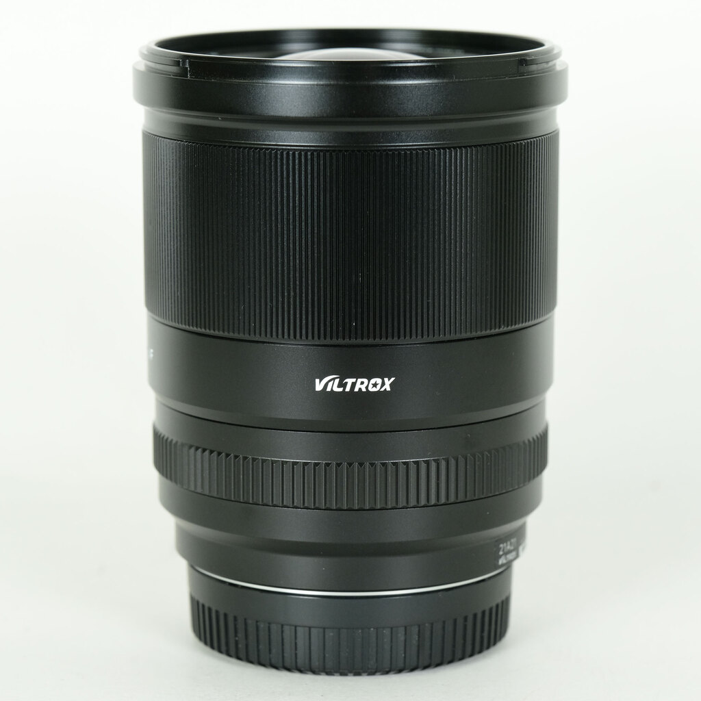 VILTROX AF 13mm F1.4(フジフイルムX用) VILTROX AF 13mm F1.4(フジフイルムX用)