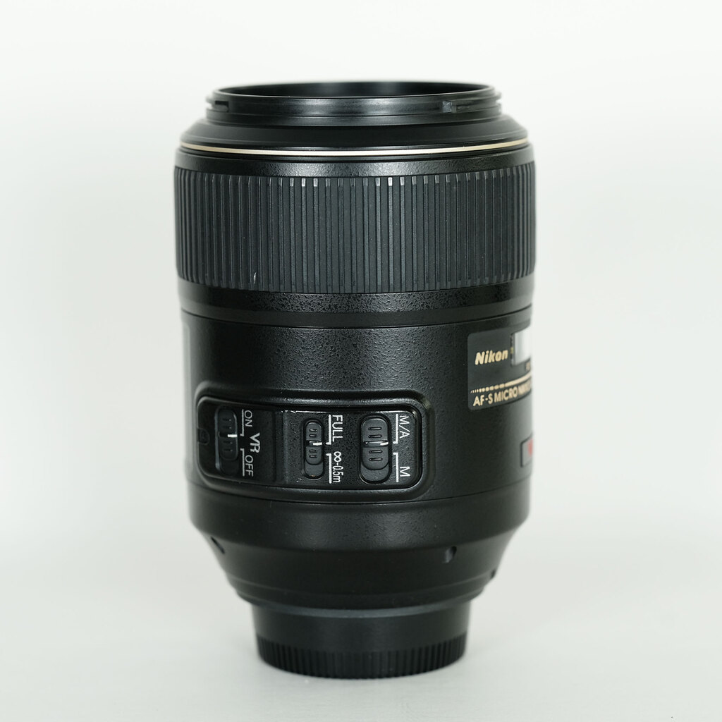 Nikon AF-S VR Micro-Nikkor 105mm f/2.8G IF-EDの出品 | ONE SCENE