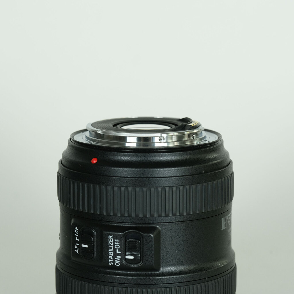 Canon EF24-70mm F4L IS USM Canon EF24-70mm F4L IS USM