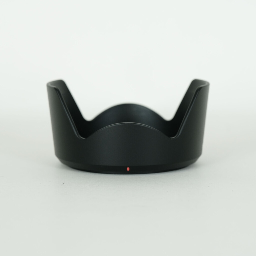 SONY E 18-135mm F3.5-5.6 OSS SEL18135