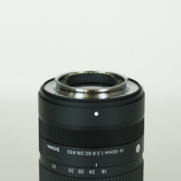 SIGMA 18-50mm F2.8 DC DN｜Contemporary [フジフイルムX用]