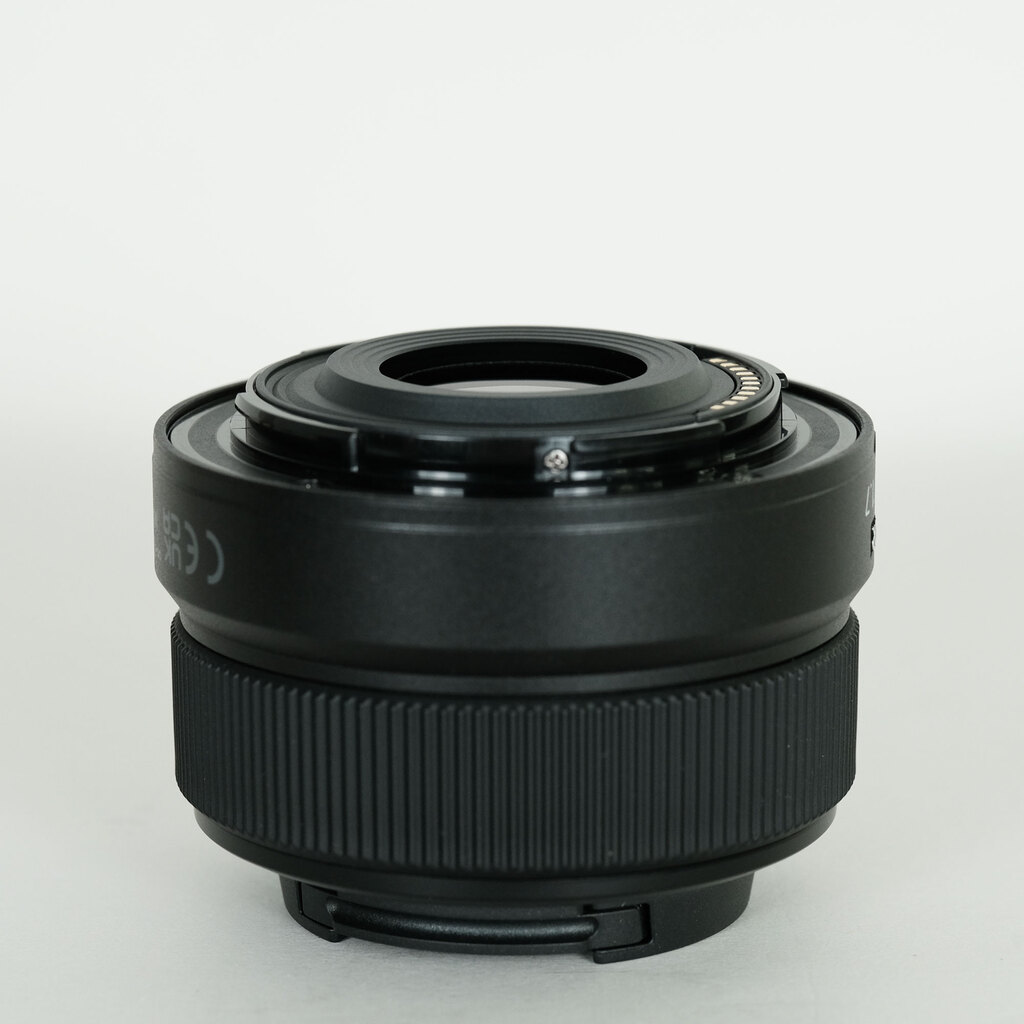 Nikon NIKKOR Z DX 24mm f/1.7 Nikon NIKKOR Z DX 24mm f/1.7