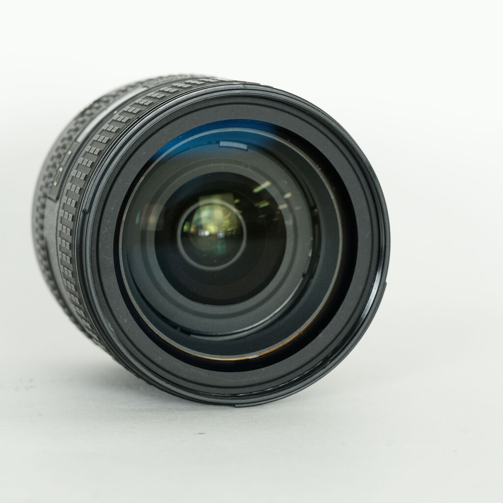 Nikon AF-S NIKKOR 24-85mm F3.5-4.5G ED VR Nikon AF-S NIKKOR 24-85mm F3.5-4.5G ED VR