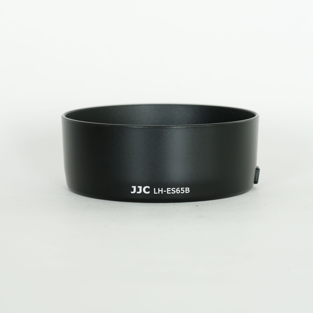 Canon RF50mm F1.8 STM Canon RF50mm F1.8 STM