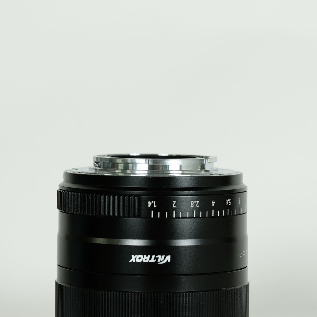 VILTROX AF 33mm F1.4 (フジフイルムX用) VILTROX AF 33mm F1.4 (フジフイルムX用)