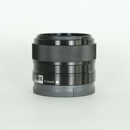 SONY E 35mm F1.8 OSS SEL35F18