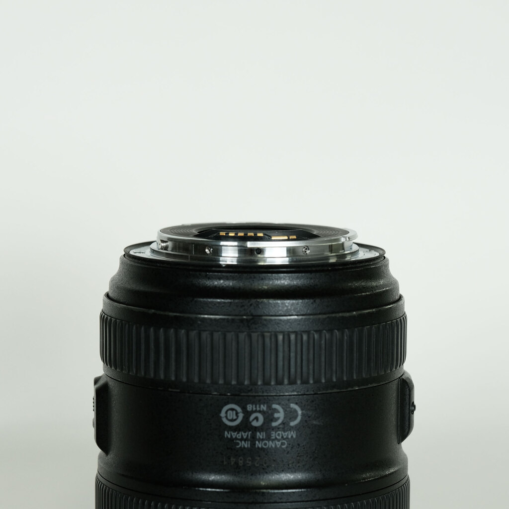 Canon EF24-70mm F4L IS USM Canon EF24-70mm F4L IS USM
