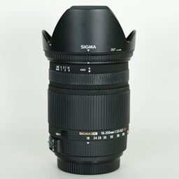 SIGMA 18-250mm F3.5-6.3 DC OS HSM [ソニーA用]
