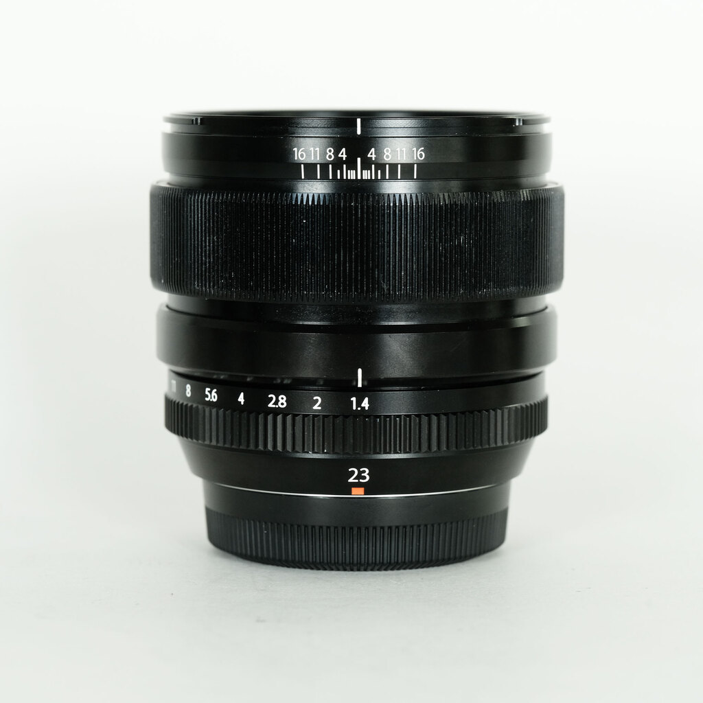 isiisiFUJIFILM XF 23mm F1.4 R 中古 中古〕FUJIFILM(フジフイルム) XF 23mm F1.4 R (レンズ)〔305-ud