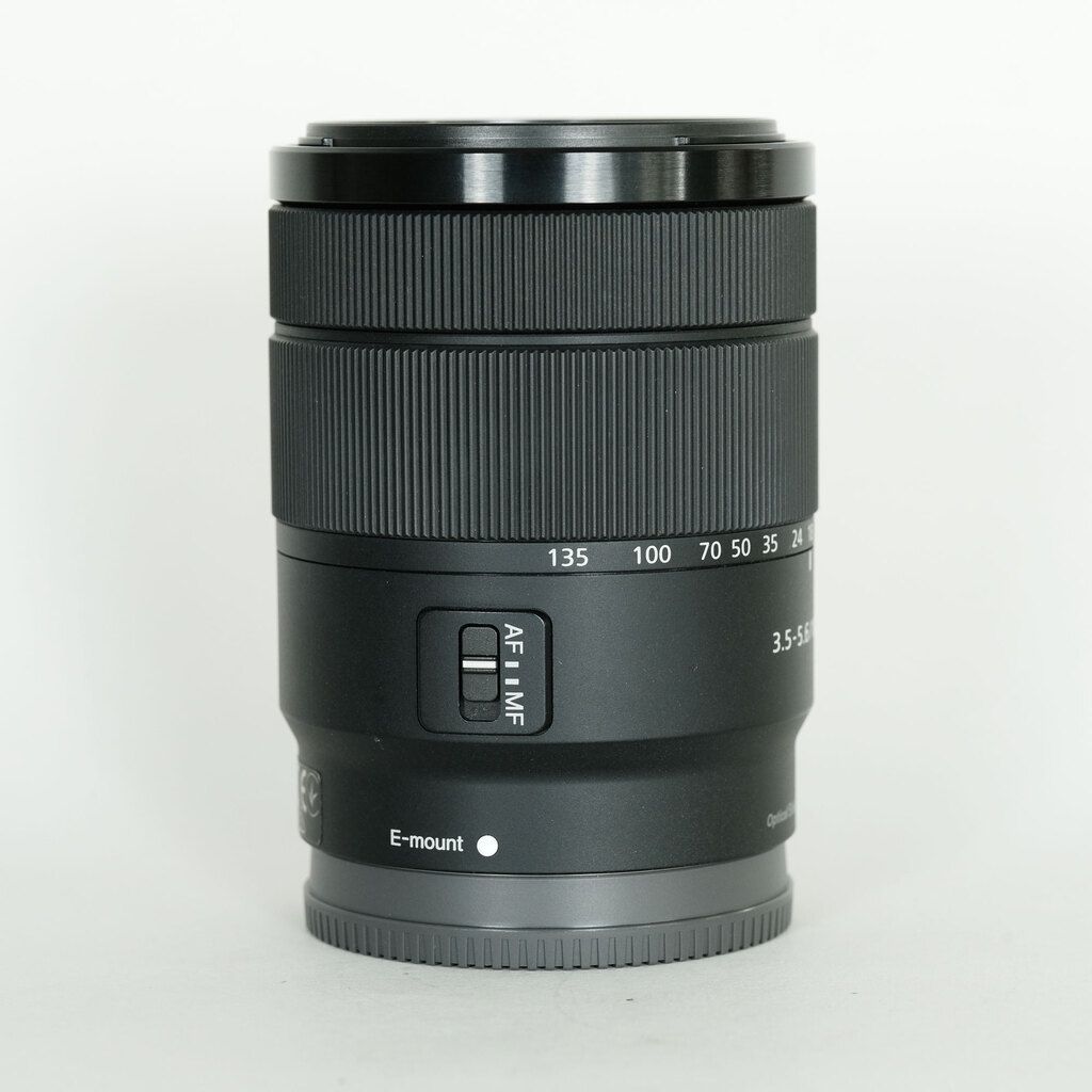 SONY E 18-135mm F3.5-5.6 OSS SEL18135