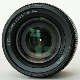 Nikon NIKKOR Z DX 18-140mm f/3.5-6.3 VR Nikon NIKKOR Z DX 18-140mm f/3.5-6.3 VR