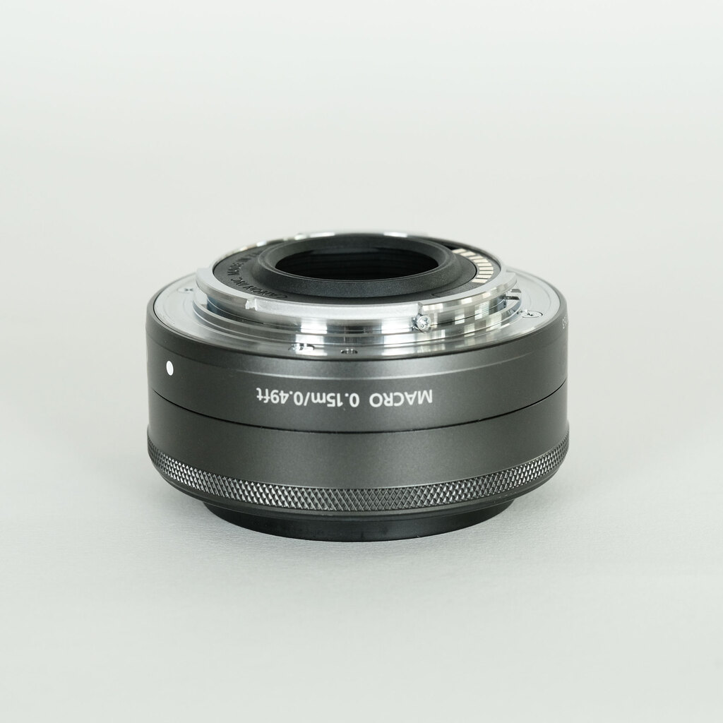 Canon EF-M22mm F2 STM Canon EF-M22mm F2 STM