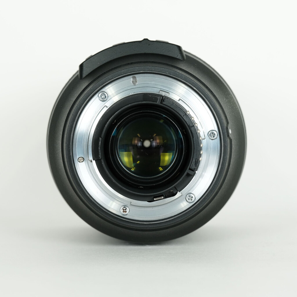 Nikon AF-S NIKKOR 24-120mm f/4G ED VR Nikon AF-S NIKKOR 24-120mm f/4G ED VR