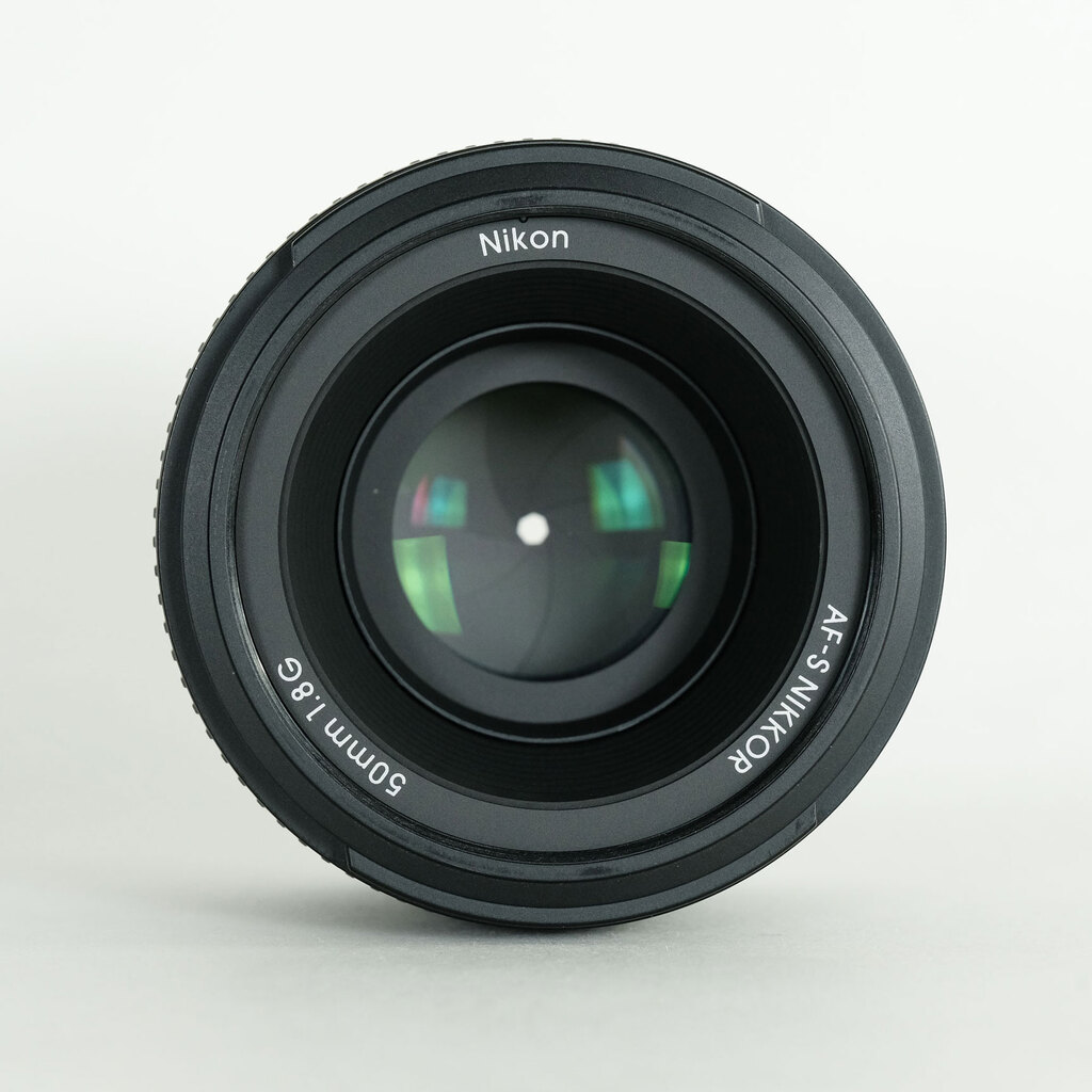 Nikon AF-S NIKKOR 50mm f/1.8G Nikon AF-S NIKKOR 50mm f/1.8G