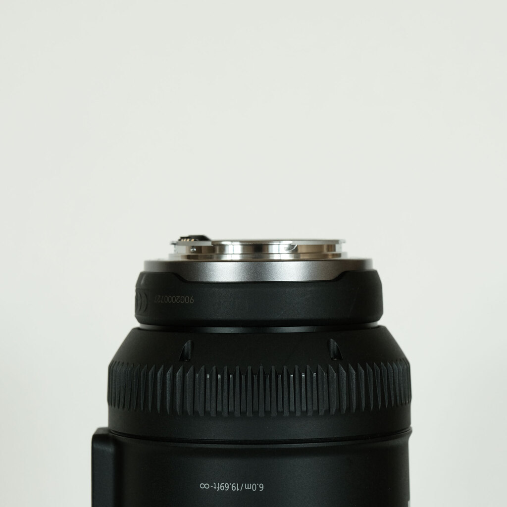 Canon RF800mm F11 IS STM Canon RF800mm F11 IS STM