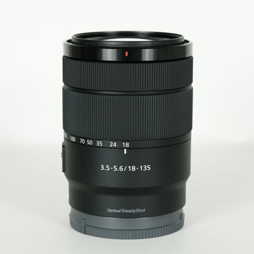 レンズ(単焦点) SONY E18-135mmF3.5-5.6oss SONY E 18-135mm F3.5-5.6 OSS レビュー × 宇佐見健｜機動力が