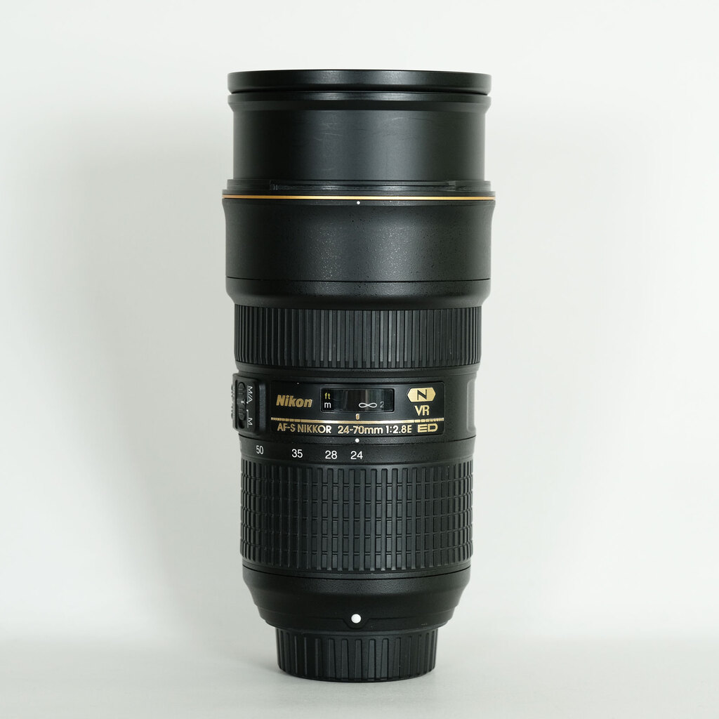 Nikon AF-S NIKKOR 24-70mm f/2.8E ED VR Nikon AF-S NIKKOR 24-70mm f/2.8E ED VR