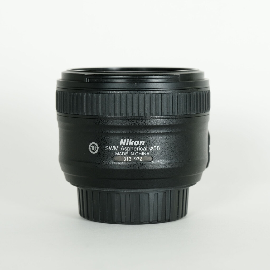 Nikon AF-S NIKKOR 50mm f/1.8G Nikon AF-S NIKKOR 50mm f/1.8G