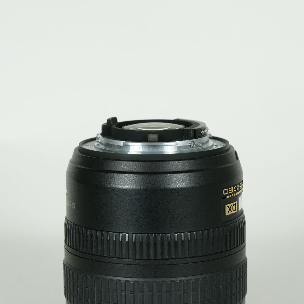 Nikon AF-S DX 18-70mm F3.5-4.5G(IF) Nikon AF-S DX 18-70mm F3.5-4.5G(IF)