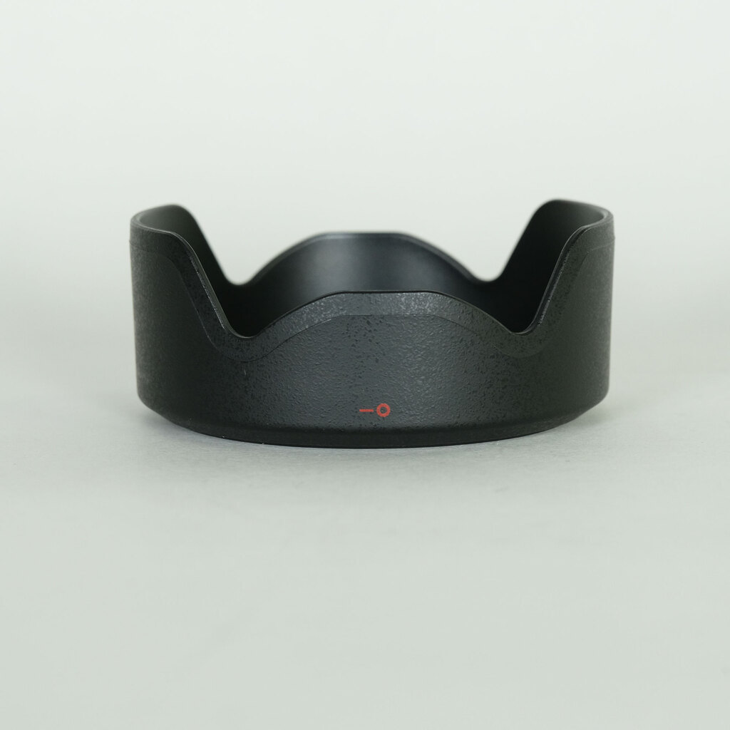 Canon EF-M18-150mm F3.5-6.3 IS STM Canon EF-M18-150mm F3.5-6.3 IS STM