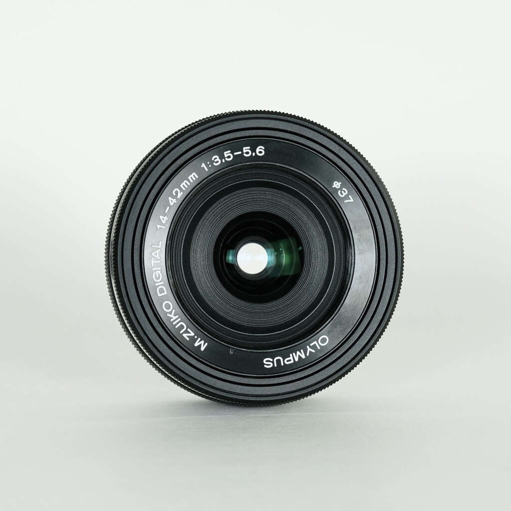 OLYMPUS M.ZUIKO DIGITAL ED 14-42mm F3.5-5.6 EZ ブラック OLYMPUS M.ZUIKO DIGITAL ED 14-42mm F3.5-5.6 EZ ブラック
