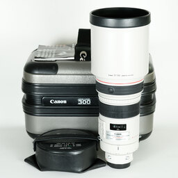 Canon EF300mm F2.8L IS USM Canon EF300mm F2.8L IS USM