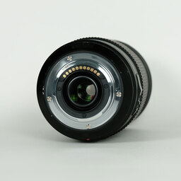 Panasonic LUMIX G VARIO 100-300mm / F4.0-5.6 II / POWER O.I.S. Panasonic LUMIX G VARIO 100-300mm / F4.0-5.6 II / POWER O.I.S.