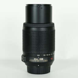 Nikon AF-S DX VR Zoom-Nikkor 55-200mm F4-5.6G IF-ED