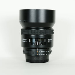Nikon Ai AF Nikkor 85mm f/1.8D Nikon Ai AF Nikkor 85mm f/1.8D