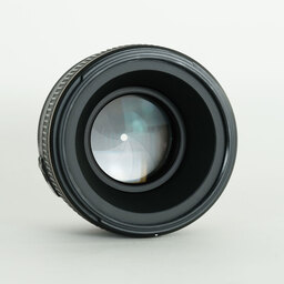 Nikon AF-S NIKKOR 58mm f/1.4G Nikon AF-S NIKKOR 58mm f/1.4G