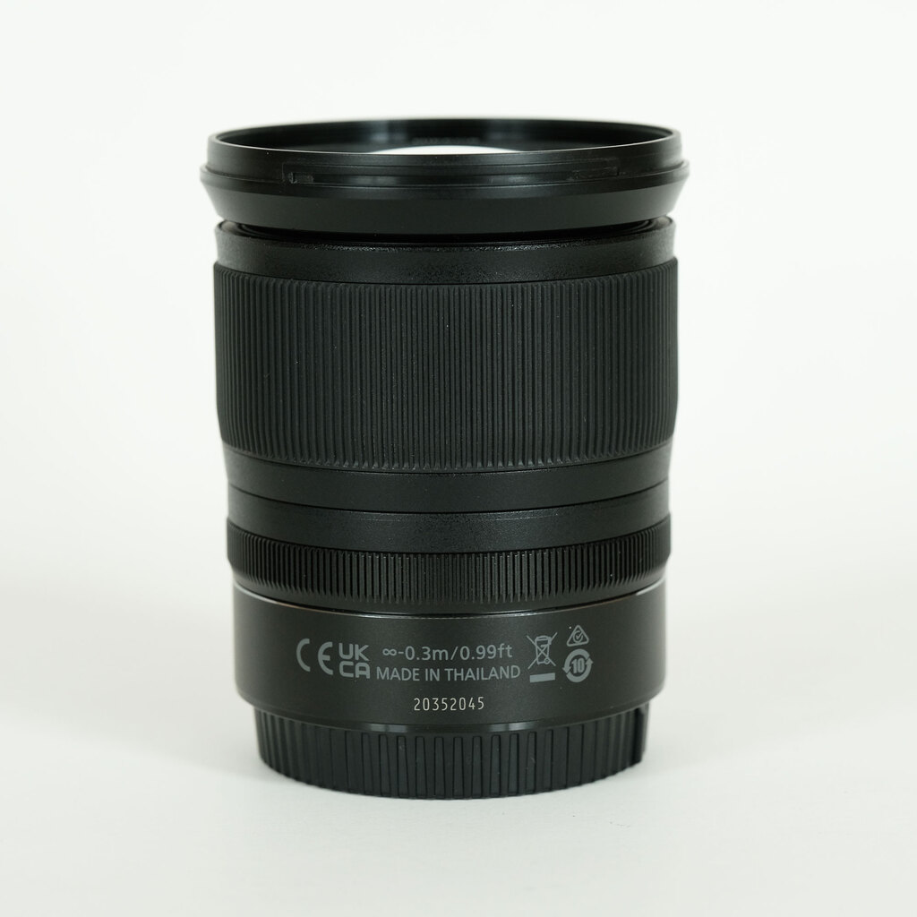 Nikon NIKKOR Z 24-70mm f/4 S Nikon NIKKOR Z 24-70mm f/4 S