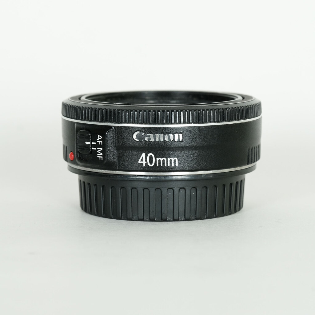 Canon EF40mm F2.8 STM