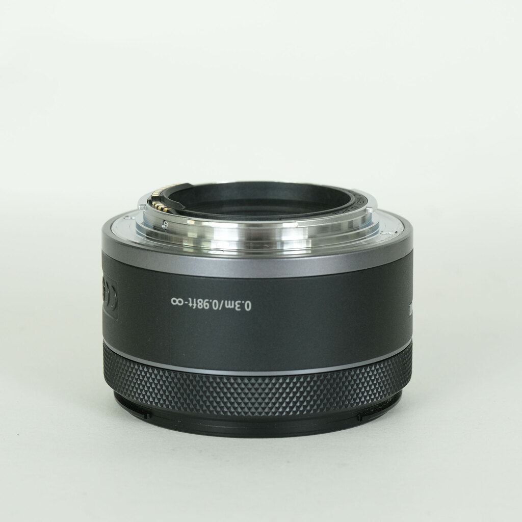 Canon RF50mm F1.8 STM